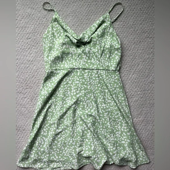 Dresses | Gianni Bini Green Dress Size L | Poshmark Dresses | Gianni Bini Green Dress Size L | Poshmark